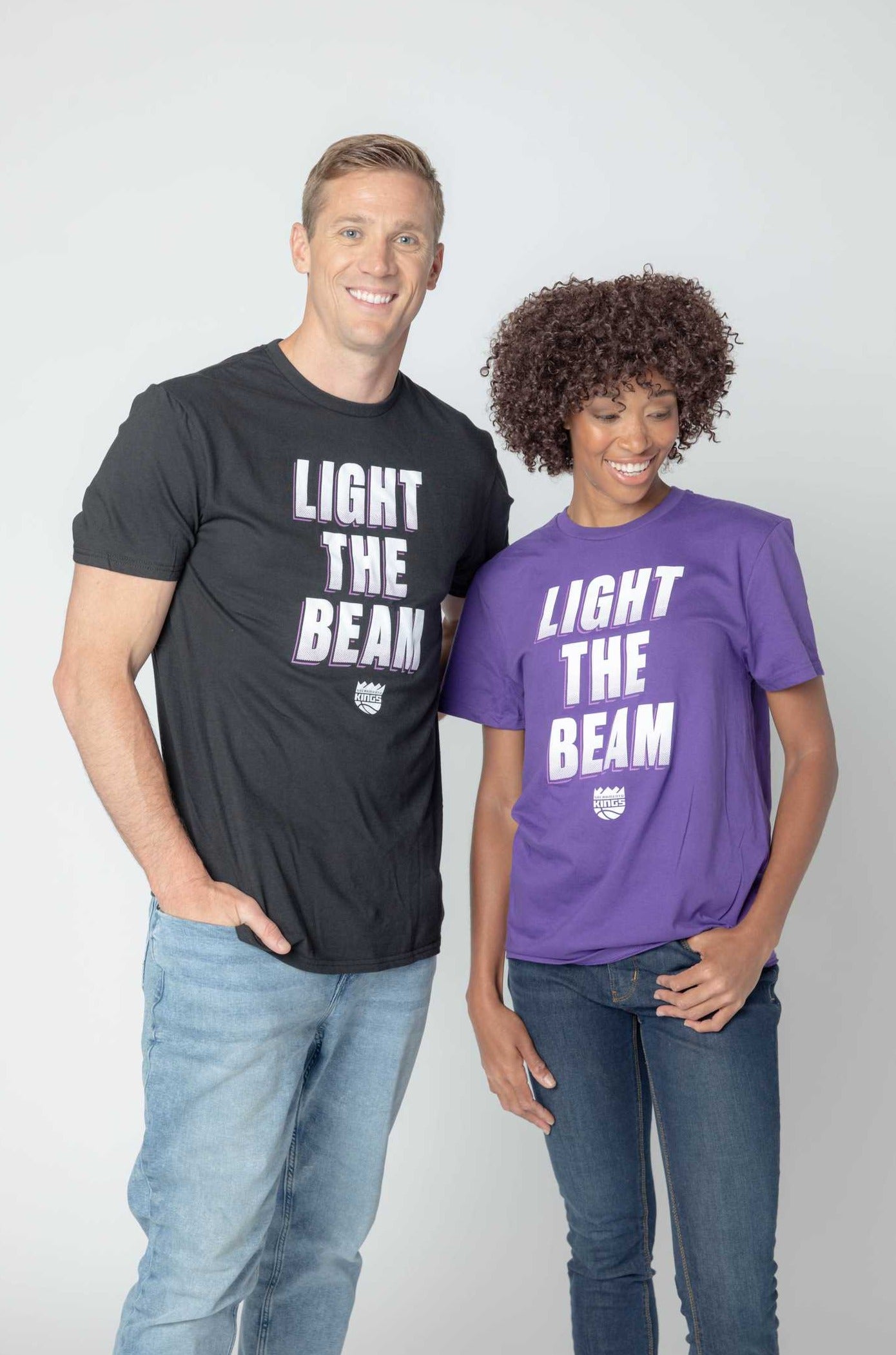 Light The Beam – Men’s T-Shirt, White