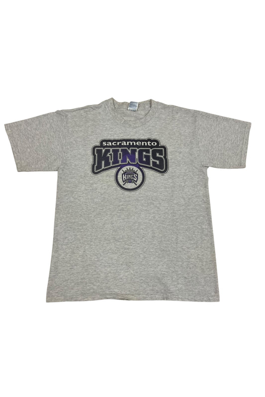 Vintage Y2K Kings Spell-Out T-Shirt