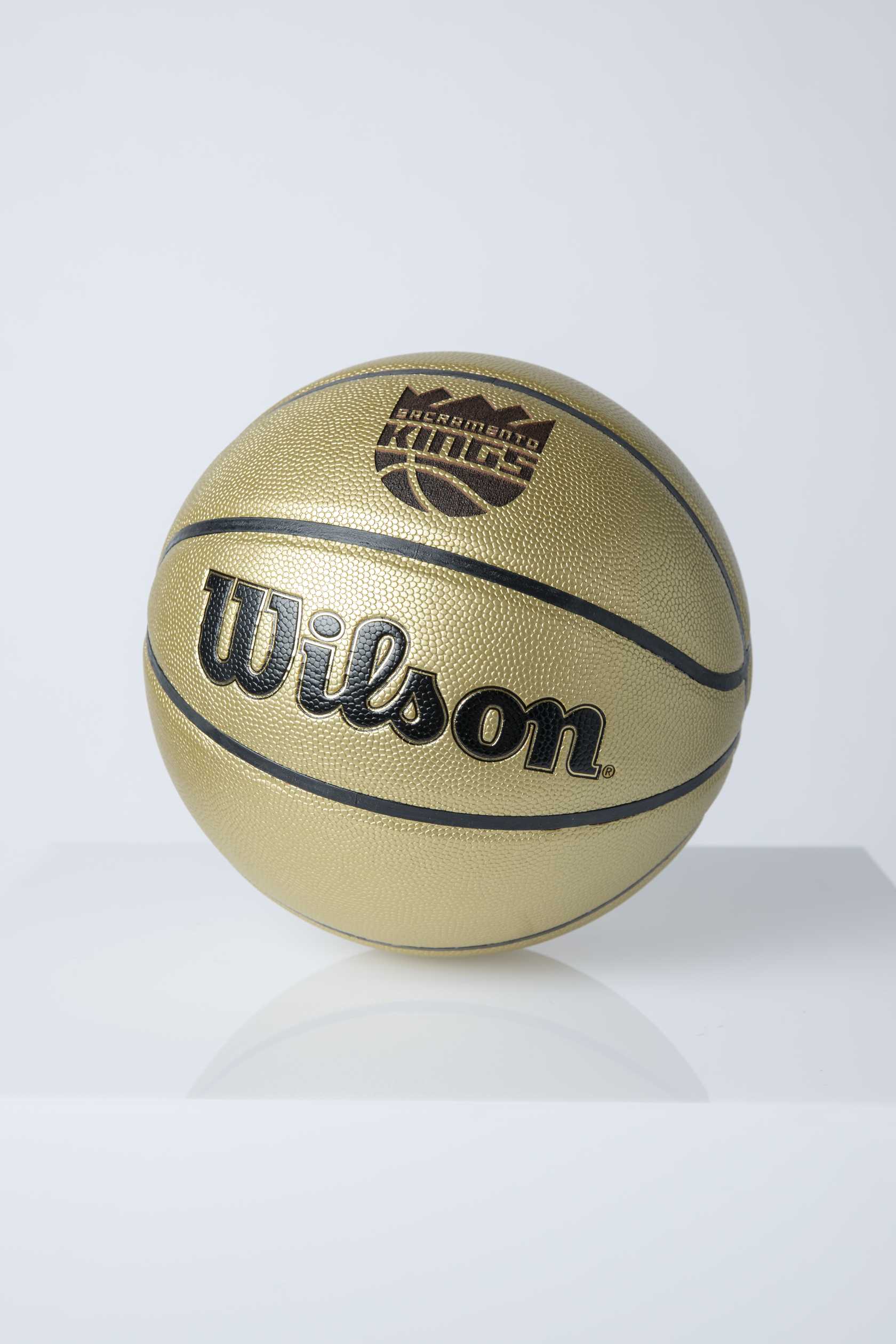 Wilson Kings Basketball - Thumbnail 2